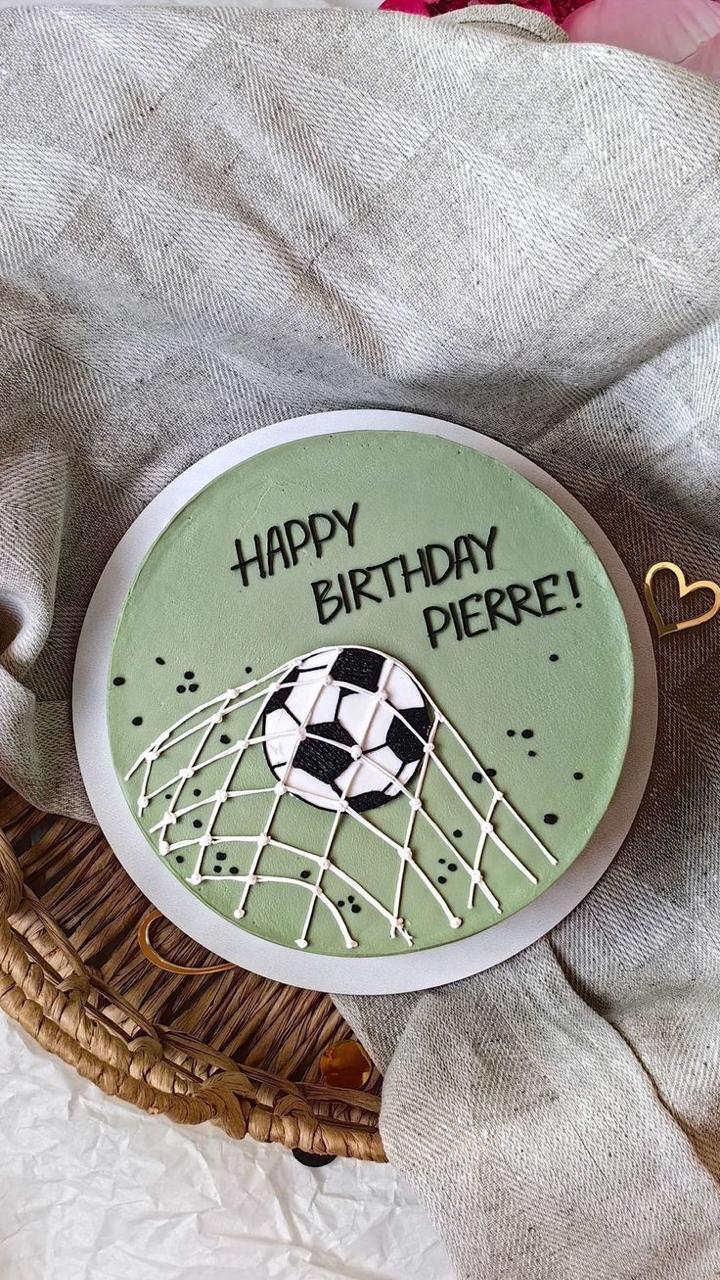 Football Goal Cake