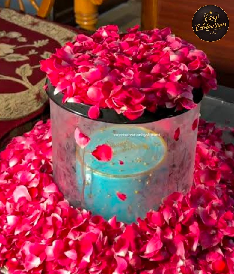 Rose Petal Surprise Pull Box